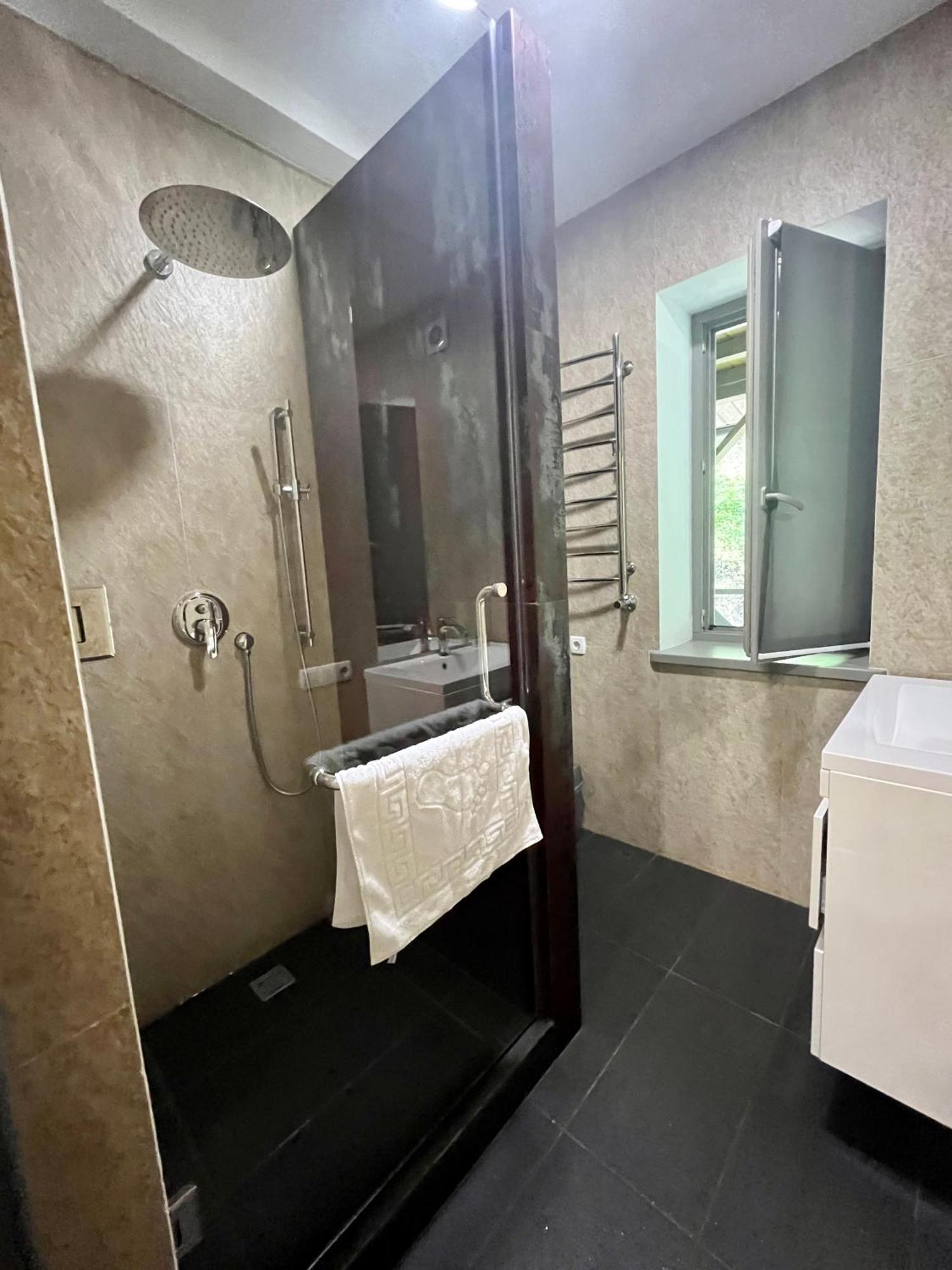 Hotel Hygge Tatariv Esterno foto